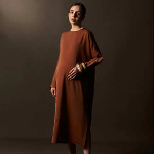 Robe midi en satin de soie d'été, style minimaliste uni, boutonnée sur le devant, fente latérale, tissu tissé respirant, taille ample - Product Image 1
