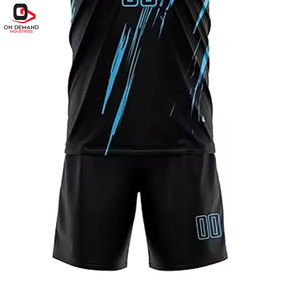 Ensemble de maillot et short de football confortable et respirant, design athlétique léger, idéal pour les équipes de football - Product Image 5