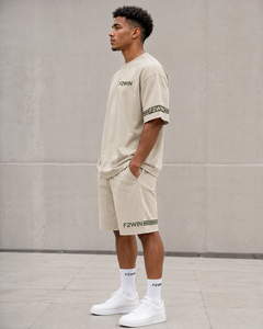 F2WIN Men's White Polyester/Cotton Fleece Quick Dry Seamless Fusing T-Shirt Shorts <b>Set</b> Stand Collar Casual Summer Wear - Product Image 4