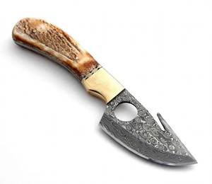 Outil utilitaire compact à lame fixe robuste avec une tranchant de coupe large et une poignée en bois de cerf - Product Image 6