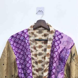 El Mejor Kimono de Seda Vintage Hecho a Mano para Mujer, Estilo Patchwork Boho, Ropa de Salón y Playa, Precio al por Mayor - Product Image 3