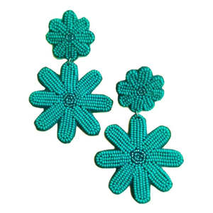 Pendientes y colgantes elegantes hechos a mano con bordados, cuentas de semillas y cristal para fiestas, pendientes de aro étnicos festivos, joyería de moda bohemia. - Product Image 2