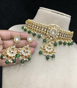 Premium Quality Kundan Choker <b>Necklace</b> Set Perfect For Weddings, Festive Occasions, Party Wear High Quality Brass Material - Product Image 1