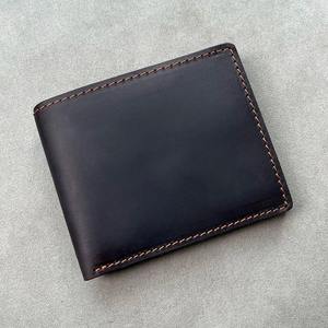 Cartera de Cuero Casual Vintage con Cierre de Cremallera, Logotipo Impreso, Diseño Moderno, Delgada, Mini, para Viaje, con Bolsillo Frontal - Product Image 2