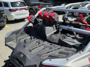 สภาพดีเยี่ยม ปี 2025 Can-Am Maverick X3 MAX X mr TURBO RR UTV สำหรับผู้ใหญ่ - Product Image 3
