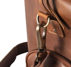 Sacs de sport de luxe en cuir véritable grande capacité, sacs de voyage légers et écologiques en polyester imperméable pour activités de plein air - Product Image 3
