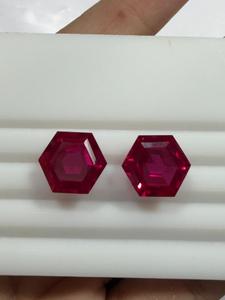 Pierre précieuse rouge rubis facettée de forme hexagonale pour la fabrication de bijoux - Product Image 4