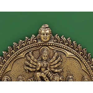 Plaque murale en laiton de 7 pouces de la déesse Durga avec Ganesha Lakshmi Saraswati et Karttikeya - Product Image 2