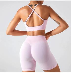 Conjunto de Yoga sin Costuras para Mujer, OEM al por Mayor, de Secado Rápido, Sólido, Antibacteriano, con Sujetador Deportivo y Pantalones Cortos, con Almohadillas en el Pecho y Cintura Delantera - Product Image 4