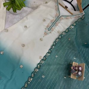 Ensemble de tenue de soirée ethnique de créateur avec Kurti à broderies lourdes et perles, Palazzo à découpes et Dupatta en tissage Zari de nylon - Product Image 1