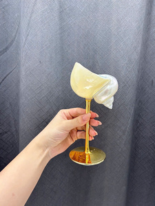 Copa de Vino Hecha a Mano con Conchas Naturales, Copa Decorativa con Tallo Dorado, Estilo Oceánico, Vajilla Ligera de Arte Folclórico, Regalo - Product Image 4