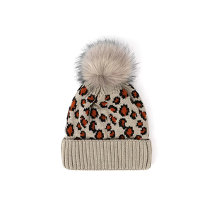Gorro de Punto con Estampado de Leopardo para Mujer, Gorro de Invierno con Pompones, Gorro Holgado Colorido con Diseño Jacquard - Product Image 6