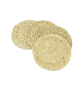 Seagrass Placemat and Cup Mat Set natural braid design, material: dried hyacinth cafe tabletop; origin: Vietnam crafted - Product Image 6