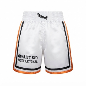 Shorts de combat en satin brodés sur mesure vert et or, équipement de compétition de haute qualité, vêtements de sport fitness, short de boxe - Product Image 5