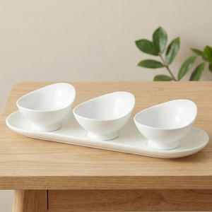 Ensemble de plateaux en porcelaine durable - Product Image 1