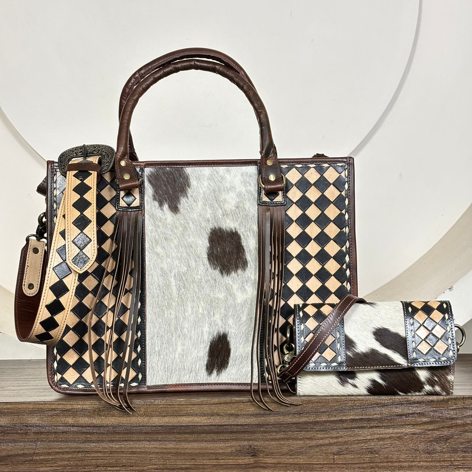 Carreaux marron et noirs