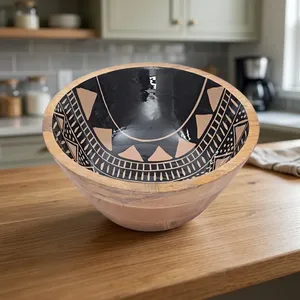 Tazón Decorativo de Madera de Mango Hecho a Mano con Diseño Geométrico Esmaltado en Negro, Tazón para Servir, Tazón de Madera Rústico para Frutas - Product Image 3