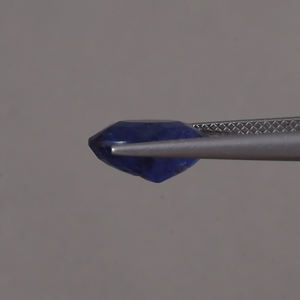 Saphir bleu naturel de qualité AAA en vrac, 5,05 carats, taille ovale 11,5x8MM, poli à la main, certifié IGI, bijoux fins - Product Image 2