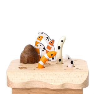 Mini caja de música de madera creativa, juguete animal de Anguila de jardín manchado - Product Image 3