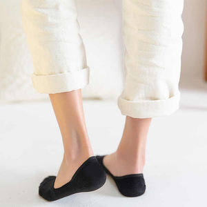 ผู้ผลิตถุงเท้ากีฬาแบบไม่เห็นขอบ สำหรับฤดูร้อน รับผลิตตามแบบ ปักโลโก้ ถุงเท้าขายดี ทนทาน - Product Image 1