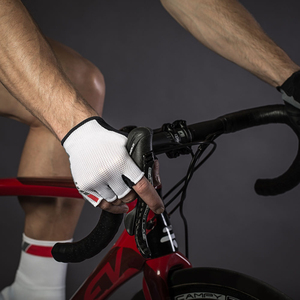 Gants de cyclisme personnalisés pour vélo de route, VTT et fitness en plein air avec paume rembourrée, grip antidérapant, fournisseur OEM pour l'exportation - Product Image 2