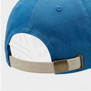 Casquette de baseball bleue à 6 panneaux unisexe en coton, couleur unie, ajustée, décontractée pour adultes - Product Image 6