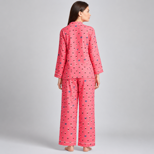 Conjunto de pijama de franela con estampado animal rosa para mujer Bohobi, con cuello en V |   Conjunto de Pijamas Navideños |   Ropa de dormir de manga larga con botones |   OEM Personalizado - Product Image 4