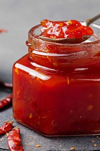 KING Malaysia-Made <b>HALAL</b> Chili Garlic Sauce 320g in Bottle Hot & Spicy Dipping Sauce Ready to Use - Product Image 6