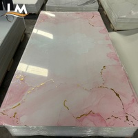 Panneau mural en PVC à motif marbre brillant, revêtement UV, impression personnalisée pour mur d'accentuation de salon, rénovation de la maison