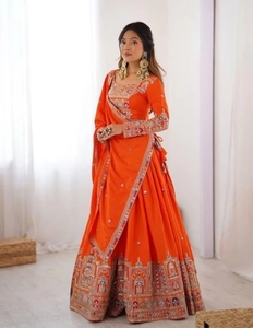 Conjunto de Lehenga Choli de Satén de Seda Naranja Bordado para Mujer KV, con Dupatta, Transpirable, Ropa Étnica Tradicional para Bodas y Fiestas - Product Image 5