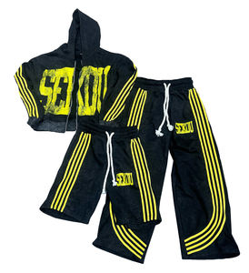 Ensemble de survêtement réversible et respirant pour homme, décontracté, rouge uni, pour l'hiver, disponible en trois couleurs, avec logo personnalisé imprimé sur le devant. - Product Image 3