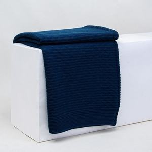 Nouveauté, couvertures en coton biologique tricotées épaisses de style moderne, faites à la main, pour la décoration de la maison - Product Image 6