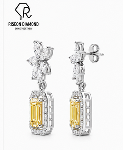 Pendientes de Lujo con Diamantes Amarillos de Corte Esmeralda y Halo, Diseño Floral Marquise, Oro 18K, Joyería Fina para Novia, Regalo de Boda - Product Image 4