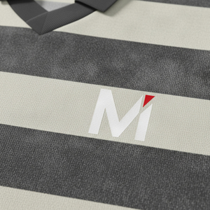 Ensemble de maillots de football à manches courtes personnalisés en sublimation intégrale, respirant, à séchage rapide, pour la compétition - Product Image 5