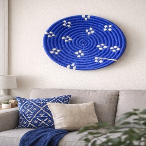 Élégante étagère murale circulaire tissée à la main en herbe de Sabai bleue, décoration artistique traditionnelle bohème géométrique abstraite pour salon - Product Image 3