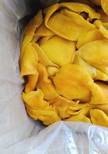 Rodajas de Mango Seco Vietnamita Premium, Suaves y Masticables, Calidad de Exportación, Snack de Fruta Tropical, Mango Seco para Suministro Global - Product Image 2