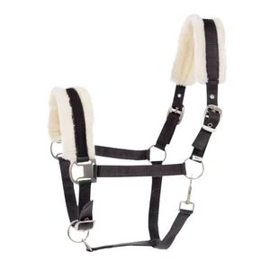 Harnais pour cheval en polaire douce avec détails en cuir |   Équipement d'équitation durable et confortable |   Fournisseur en gros de marques privées OEM en Inde - Product Image 3