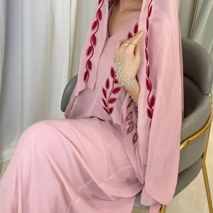 Abaya pour femme Exoro Apparels, de haute qualité, légère, brodée, respirante, en mousseline de soie/lin/satin, longueur cheville, manches longues, unie - Product Image 4