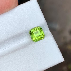 Peridoto Natural, Corte Cojín, Gema Verde Suelta, Calidad Premium, Piedra Preciosa para Joyería - Product Image 1