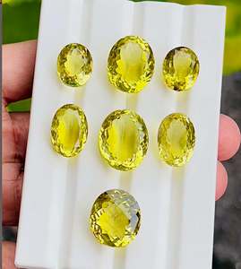 Quartz citron facetté tentant - Pierre précieuse de forme ovale - Quartz citron naturel taillé - Pierres naturelles pour la création de bijoux - Product Image 3
