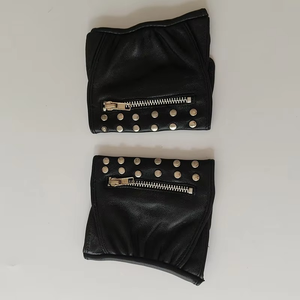 First Fitness Industry Premium Quality Leather Driving Gloves Zip Pocket Unisex Luxury Four Seasons Quick Dry Eco-Friendly - Product Image 4