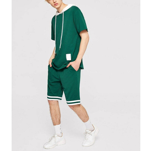 Prix de gros - Ensemble sweat à capuche et short pour homme - 100% coton respirant - Couleurs personnalisées pour l'été - En vente - Product Image 2