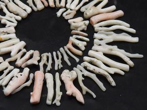 ปะการังขาวธรรมชาติขัดเงาแบบแท่งยาว 16 นิ้ว ขนาด 30x4 ถึง 8x2 มม. รับรองโดยบุคคลที่สาม PMEGEMSBEADS สินค้ามาใหม่ - Product Image 3