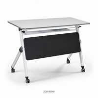 Table de formation pliante moderne ArchieLeap ZQR-00540 avec roulettes, panneau de modestie noir, plateau gris clair, pieds métalliques, idéale pour les réunions de bureau flexibles