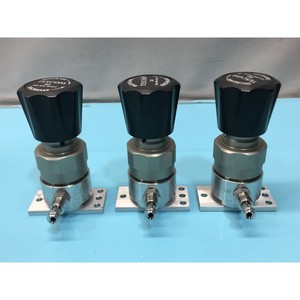 3 RÉGULATEURS DE PRESSION TESCOM 64-2660TRG20, 172701 - Équipements et Pièces Semi-conductrices d'Occasion Fiables à l'International chez - Product Image 1