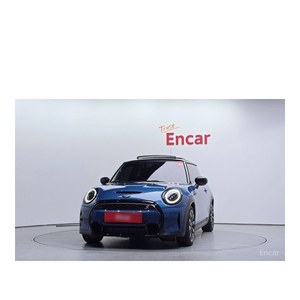 Mini Cooper Classic 2022/1 con Cámara Trasera, Asientos de Cuero, Volante a la Izquierda, Estándar de Emisiones Euro V, Solo 3.111 km de Kilometraje - Product Image 3