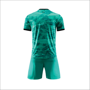 ชุดฟุตบอลโพลีเอสเตอร์ 100% สวมใส่สบาย ระบายอากาศได้ดี พิมพ์ลายแบบรีดร้อน ทรงเข้ารูป รับผลิตตามแบบ OEM พร้อมสกรีนโลโก้  สั่งขั้นต่ำ 2 ชุด สำหรับผู้ใหญ่ - Product Image 2