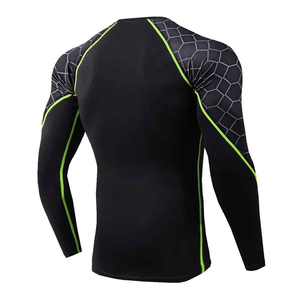 T-shirt de compression à manches longues pour homme, noir et rouge, motif géométrique, séchage rapide, coupe sportive, col rond, haut d'entraînement athlétique - Product Image 2