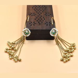 Boucles d'oreilles pendantes plaquées or avec pierres en laiton plaqué or, style vintage pour femme, idéales pour un mariage - Product Image 1