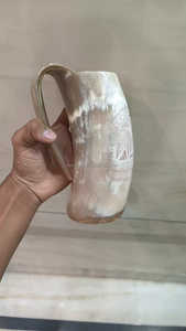 Meilleur fournisseur en Inde propose une tasse de corne à boire Viking polie à gravure animale personnalisée à des prix économiques pour l'artisanat naturel - Product Image 3